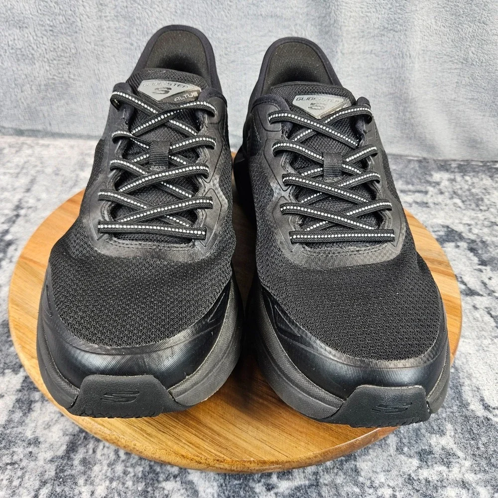 Skechers Glide-Step Slip-Ins Hands Free Comfort Sneaker Black Mens Size 12 Wide
